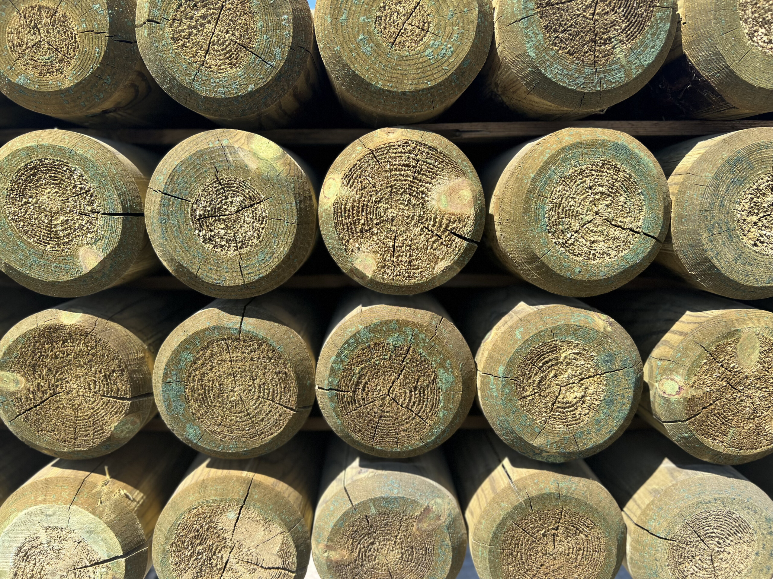 Tryk.stolper.faset.ende.